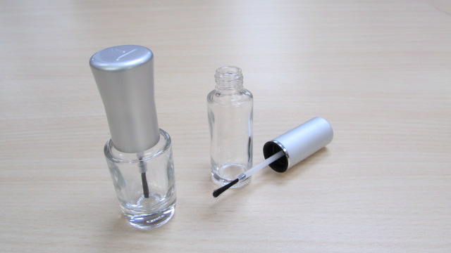 指甲油瓶蓋毛刷